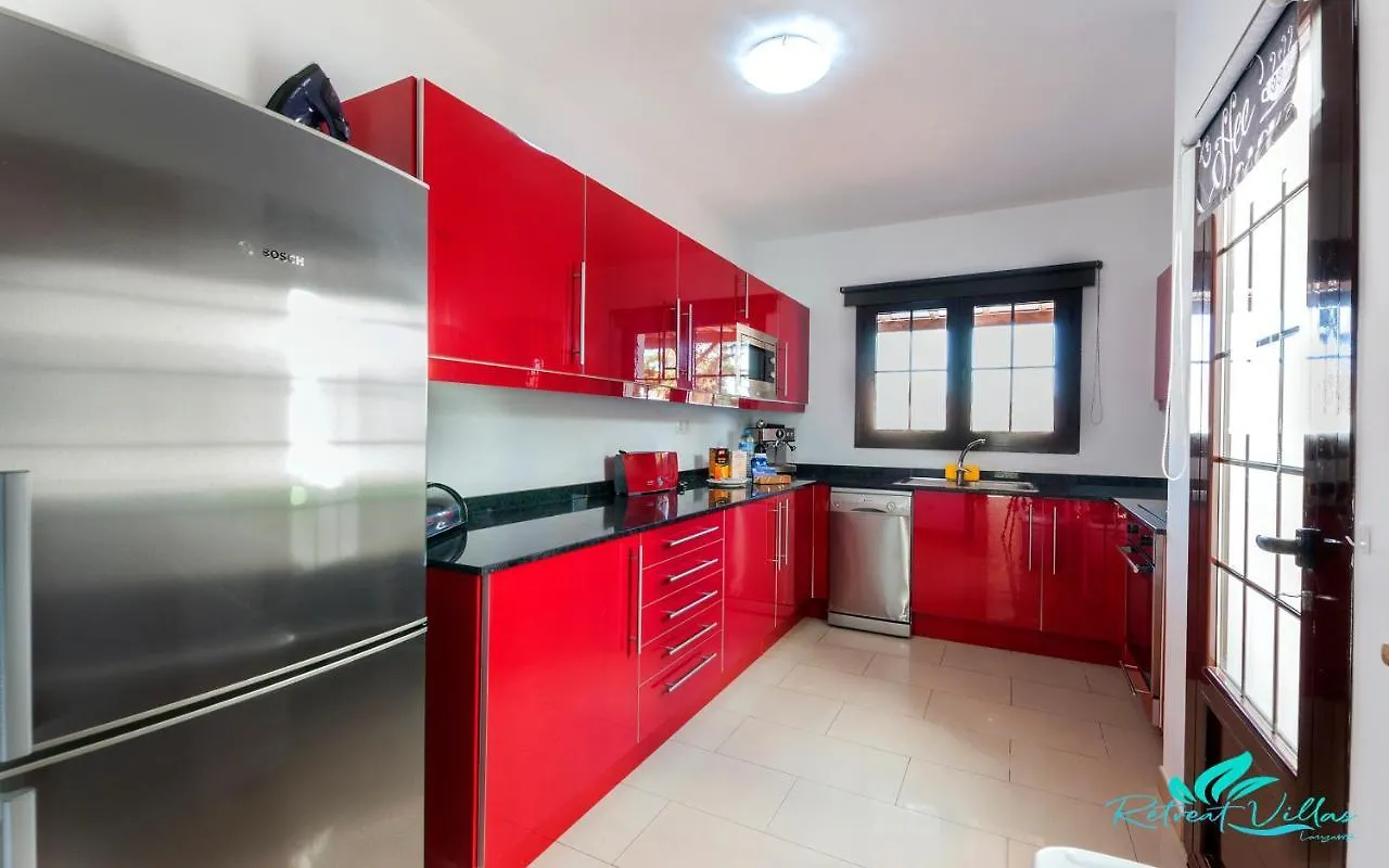 3-Bed Villa Close To Town Casa Minstrel Playa Blanca 0*,  İspanya